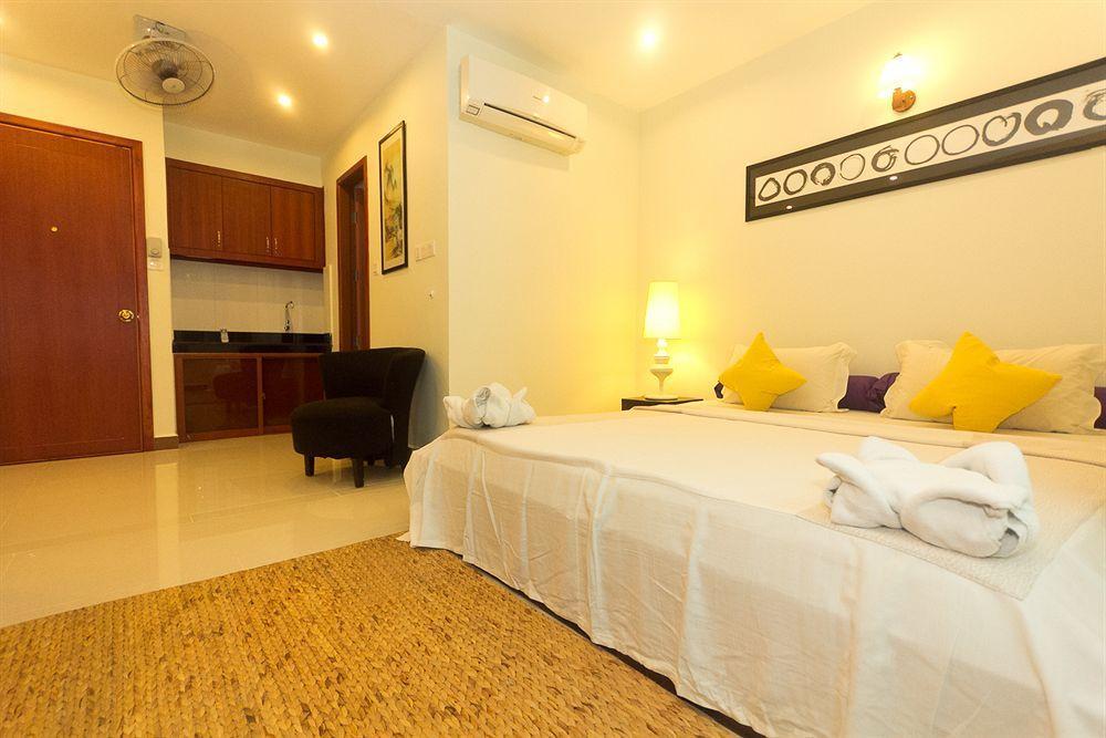 One Up - Banana Hotel Phnom Penh Extérieur photo